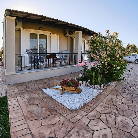 Villa Doreta โรดา ภายนอก รูปภาพ